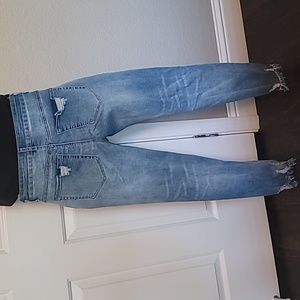 Stretchy Skinny Jean